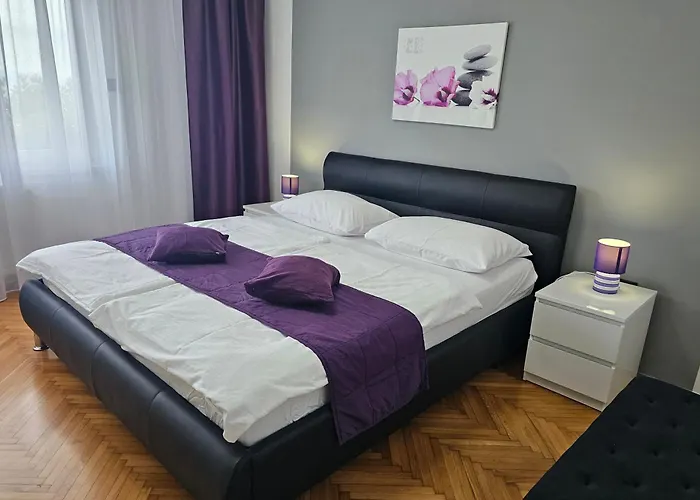 Apartmán Family-friendly With Swimming Pool - 7916