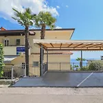 公寓 Family-friendly With Swimming Pool - 7916 *